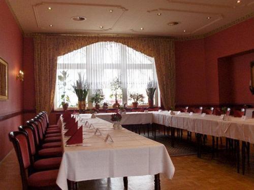 Hotel Krone อาร์นชตัดท์ ภายนอก รูปภาพ