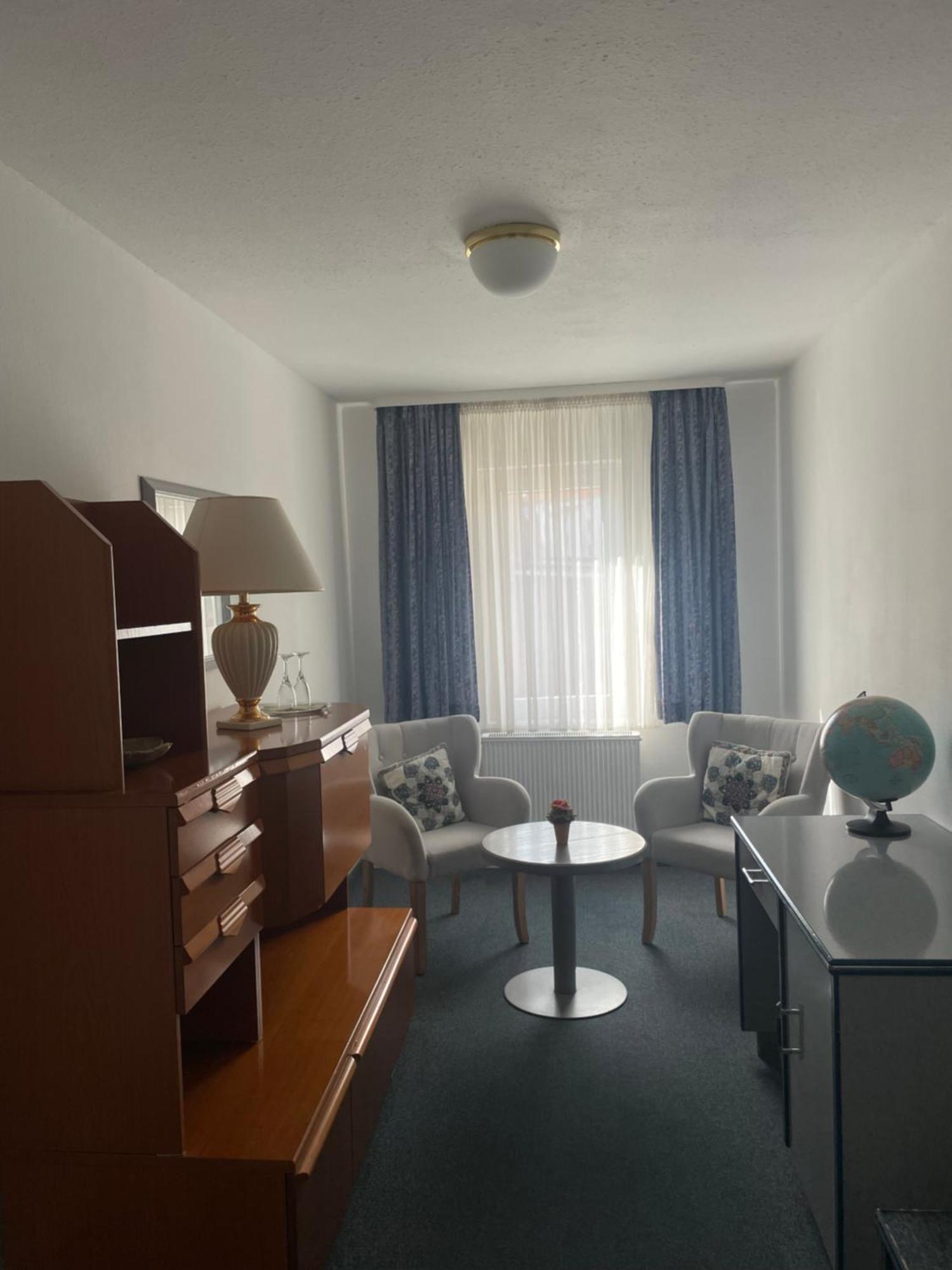 Hotel Krone อาร์นชตัดท์ ภายนอก รูปภาพ
