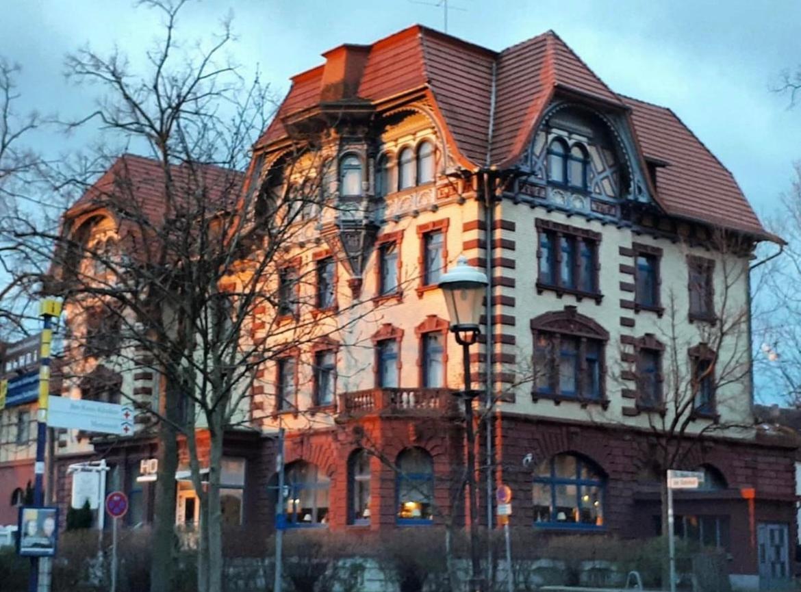 Hotel Krone อาร์นชตัดท์ ภายนอก รูปภาพ