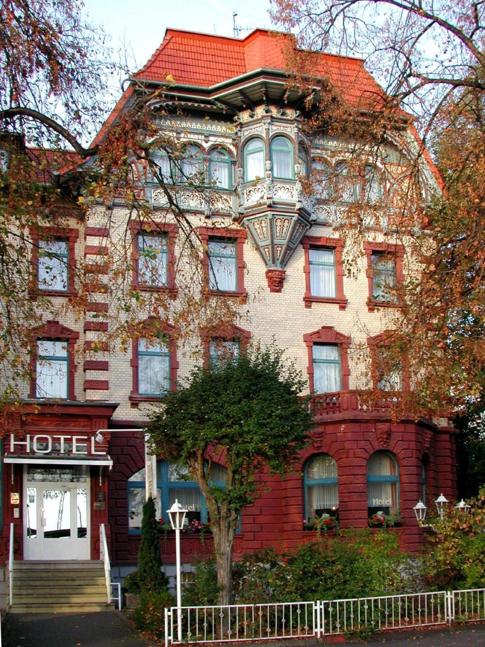 Hotel Krone อาร์นชตัดท์ ภายนอก รูปภาพ
